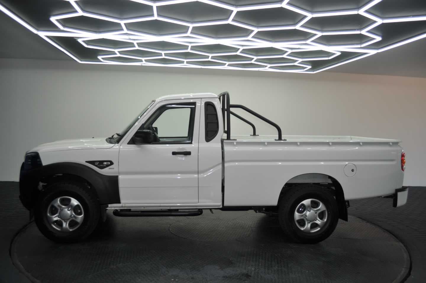 Mahindra SCORPIO / PIK UP PIK UP 2.2 mHAWK S4 P/U S/C