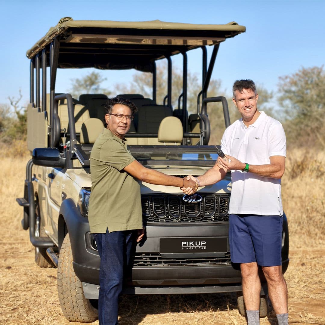 Mahindra South Africa partners with Kevin Pietersen’s SORAI Initiative to Combat Rhino Poaching